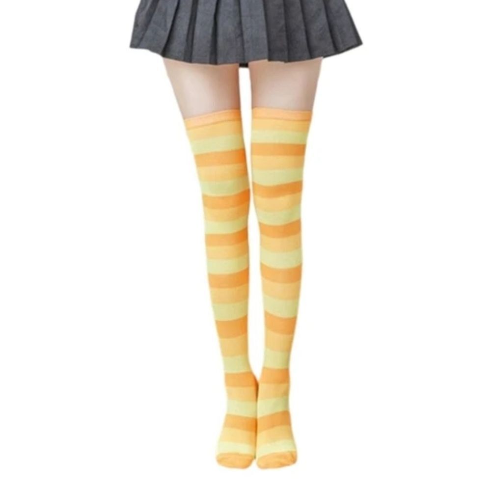 NWOT Gradient Orange Tall Striped Socks